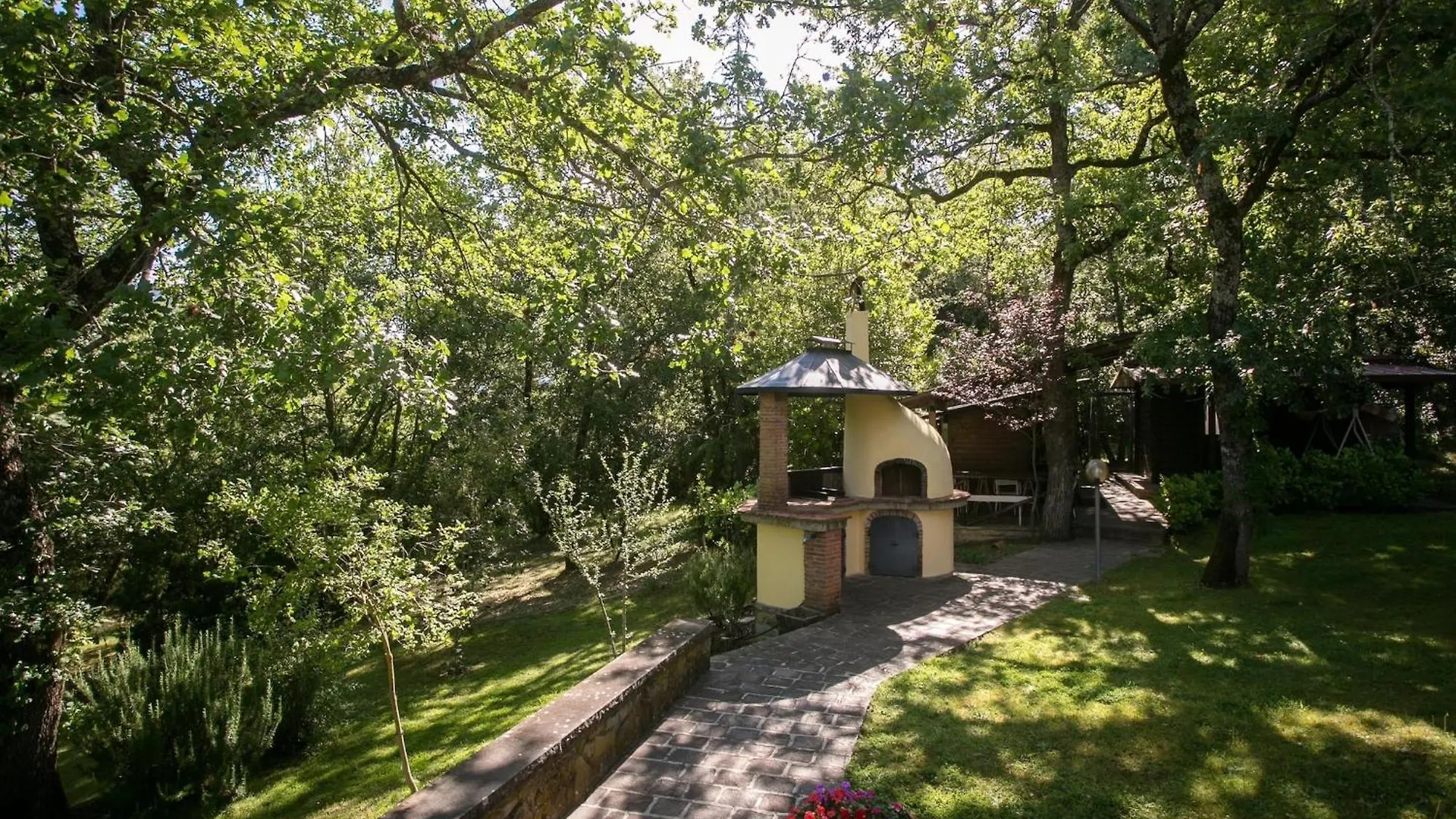 Villa Belvilla By Oyo Giardino Delle Giare Castiglion Fiorentino